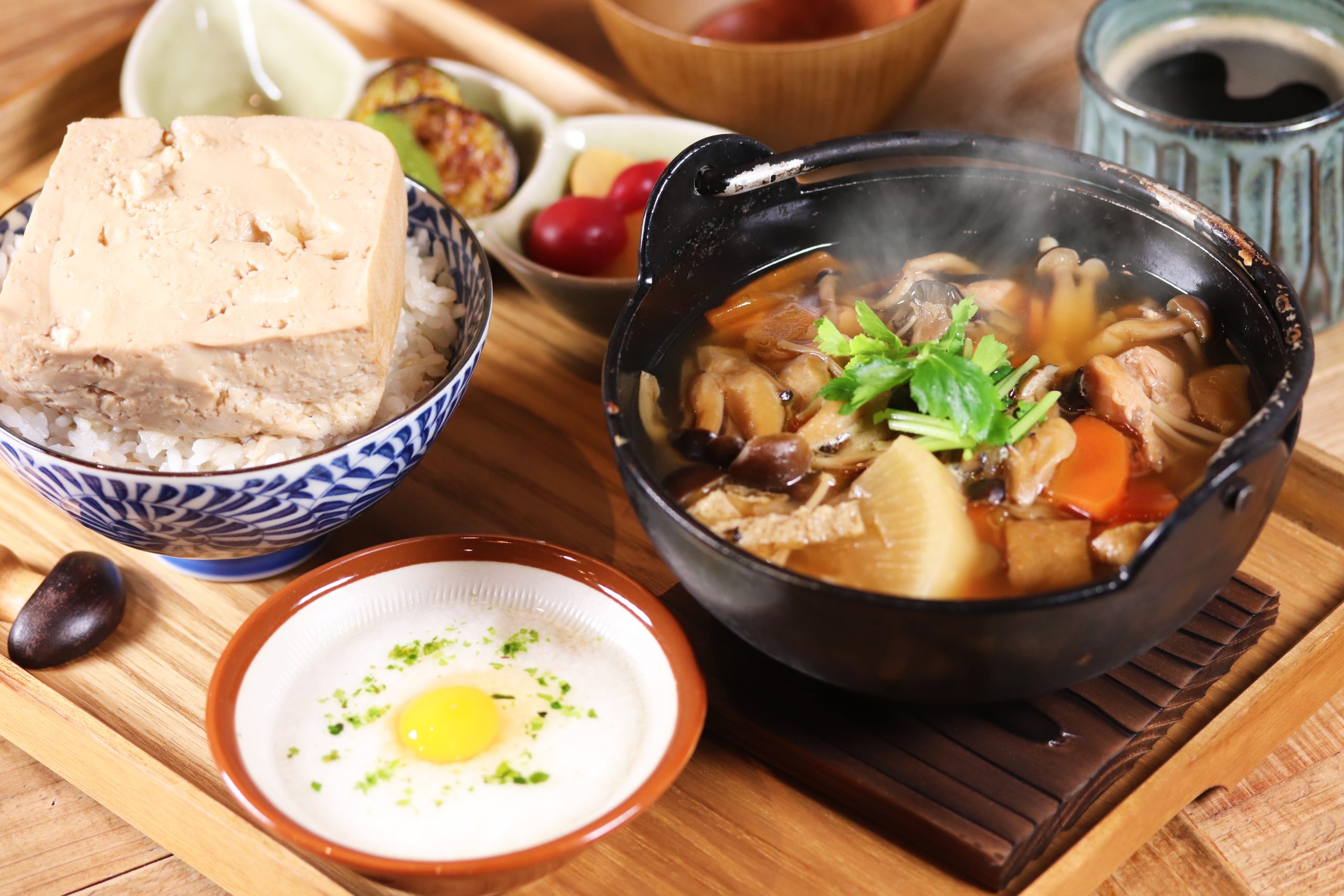 麦とろ豆腐めし きの子汁の定食 箱根 芦ノ湖 鳥居ヨコの古民家カフェ 箱根百薬